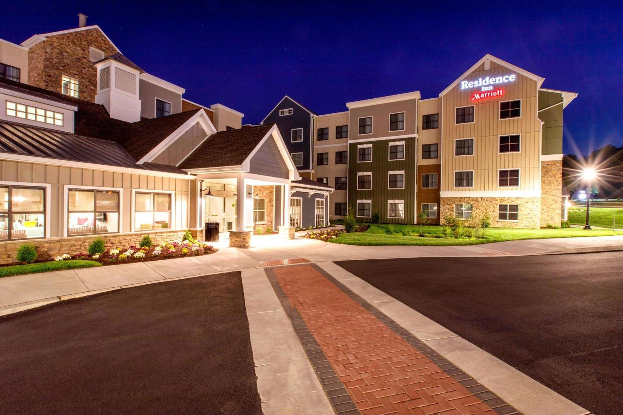 Residence Inn By Marriott Philadelphia Great Valley/Malvern Bagian luar foto